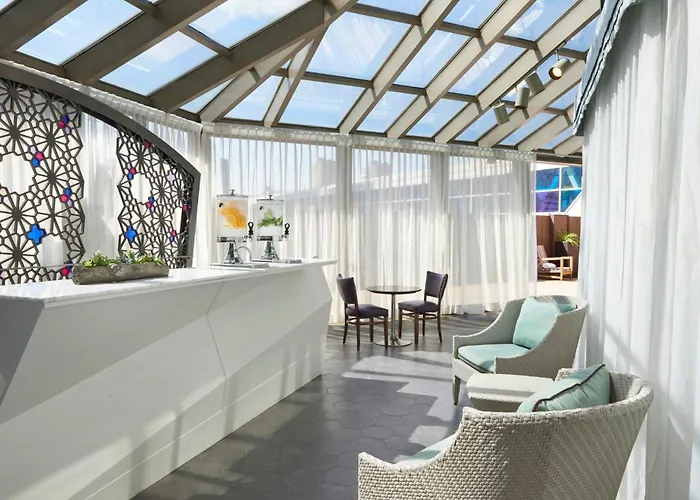 Intercontinental Toronto Centre By Ihg